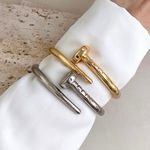Bracelete prego maximalista