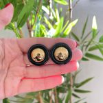 Brinco boton caramelo 