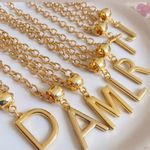 Colar personalizado inicial 