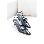 SCARPIN SLINGBACK PRETO VERNIZ AMÉLIA