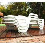 ESPREGUIÇADEIRA PITANGUI BRANCA PVC 