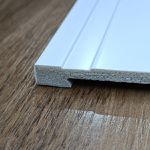 RODAPÉ FRISADO SLIM POLIESTIRENO KIT COM 02 PEÇAS