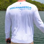 Camiseta com filtro UV50+ Focanapesca Branca e Azul