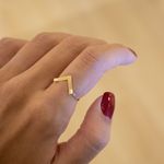 Anel em V- banho ouro 18k