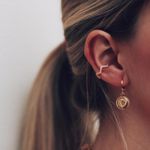 Brinco Argola Lion- banho ouro 18k