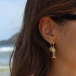 Argola Peixe- banho ouro 18k