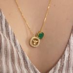 Escapulário Espirito Santo- banho ouro 18k