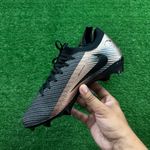 Chuteira Campo Nike Mercurial 2025 x Travis Scott (FG)