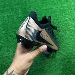 Chuteira Campo Nike Mercurial 2025 x Travis Scott (FG)