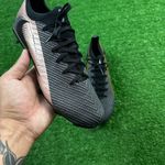 Chuteira Campo Nike Mercurial 2025 x Travis Scott (FG)