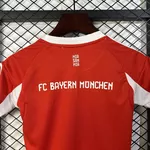Conjunto Infantil Bayern de Munique Home I 25/26 - Vermelho