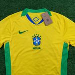  Camisa Seleção Brasil 25/26 - Amarela - Torcedor Masculina (Com estrelas)