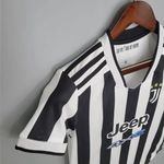 Camisa feminina Juventus 21/22