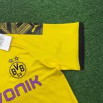 Camisa Retrô Borussia Dortmund Home I 19/20 - Reus #11 - Amarela/Preta - Torcedor Masculina (Forma mais Justa)