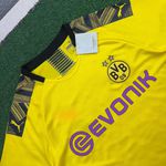Camisa Retrô Borussia Dortmund Home I 19/20 - Reus #11 - Amarela/Preta - Torcedor Masculina (Forma mais Justa)