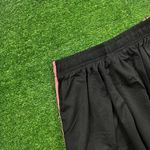 Short Internacional - 22/23 Rosa/ Preto