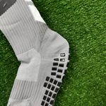 Meia Antiderrapante Esportiva Klv - Cinza