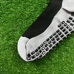 Meia Antiderrapante Esportiva Klv - Preto