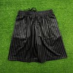 Short Manchester United 23/24 - Masculino Preto Listrada 