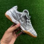 Chuteira Futsal Nike Total 90 III Full Prata/Branco
