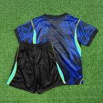 Conjunto Infantil Brasil Away II - Copa do Mundo 2026 – Azul – Torcedor Infantil (SHORT PRETO)