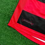 Camisa Retrô Flamengo Home I 2006 – Vermelha e Preta – Retrô Torcedor Masculina