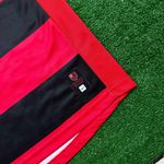 Camisa Retrô Flamengo Home I 2006 – Vermelha e Preta – Retrô Torcedor Masculina