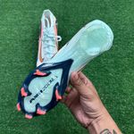 Chuteira Campo Nike Zoom Mercurial Vapor 16 Elite (FG)