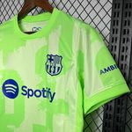 Camisa Barcelona Third III 2024/25 - Torcedor Masculina - Verde