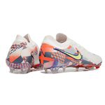 Chuteira Campo Nike Phantom GX 2 Elite (FG)