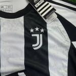 Conjunto Infantil Juventus 24/25 Branca/ Preta