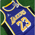 NBA Los Angeles Lakers Gola Redonda Nº23 James - Silk (roxo Com N° Amarelo) Preto Na Lateral