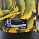NBA Golden State Warriors 2023 City Edition - Curry #30 - Preto e Amarelo - Silk