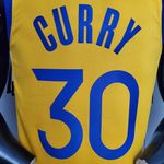 NBA Golden State Warriors "The Bay" 2017/18 - Stephen Curry nº 30 - Swingman Statement Edition - Amarela
