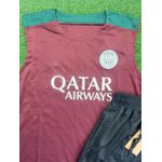 Conjunto Treino PSG Regata + Short 2024/25 - Vinho/ Detalhe Verde