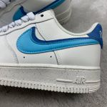 Tênis NK Air Force 1 - Branco/Símbolo Duplo azul