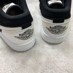 Tênis NK Air Jordan 1 - Preto/Branco Brilhoso