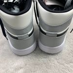 Tênis Air Jordan 1 Mid - Smoke Grey - Cinza/Branco/Preto