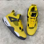 Tênis NK Air Jordan 4 - Amarelo Mostarda