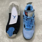 Tênis NK Air Jordan 4 - Azul bebê