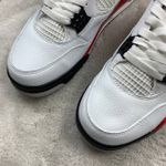 Tenis NK Air Jordan 4 - Branco/Vermelho