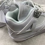 Tênis Air Jordan 4 - Branco