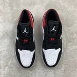 Tênis Air Jordan 1 Low - Black Toe - Preto, Vermelho, Branco