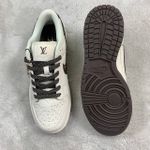 Tenis NK Dunk Low LV - Branco/Marrom