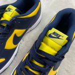 Tênis Dunk Low Retro - Michigan - Azul Escuro/Amarelo