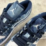 Tênis Air Jordan 1 Low - Jeans/Branco