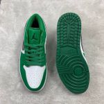 Tênis Air Jordan 1 Low - Verde/Branco