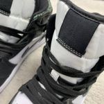 Tênis Air Jordan 1 Mid SE - Panda Elephant - Preto/ Branco/ Camuflado
