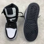 Tênis Air Jordan 1 Mid SE - Panda Elephant - Preto/ Branco/ Camuflado