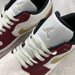 Tenis NK Air Jordan 1 Low - Year Of The Dragon - Branco/Vermelho/Dourado